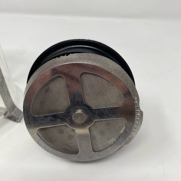 Bodum Caffettiera French Press Coffee Maker, Black Plastic Lid and Stainless - Picture 2 of 10